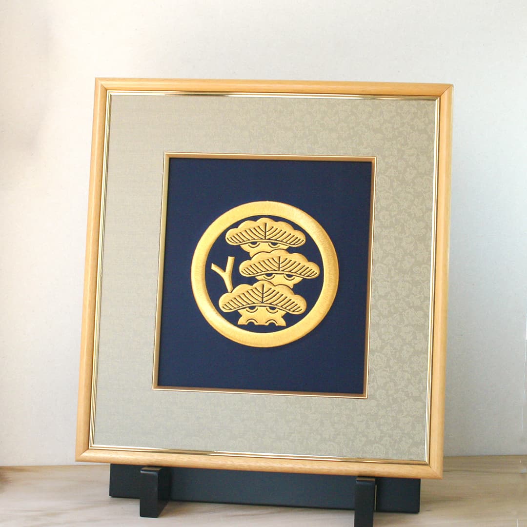 家紋刺繍額 -福- │家紋刺繍額 着物刺繍のことなら「京都の刺繍