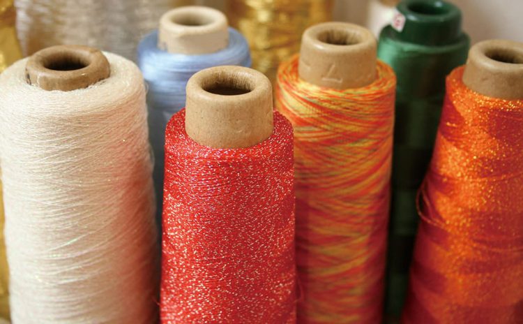 金糸刺繍糸