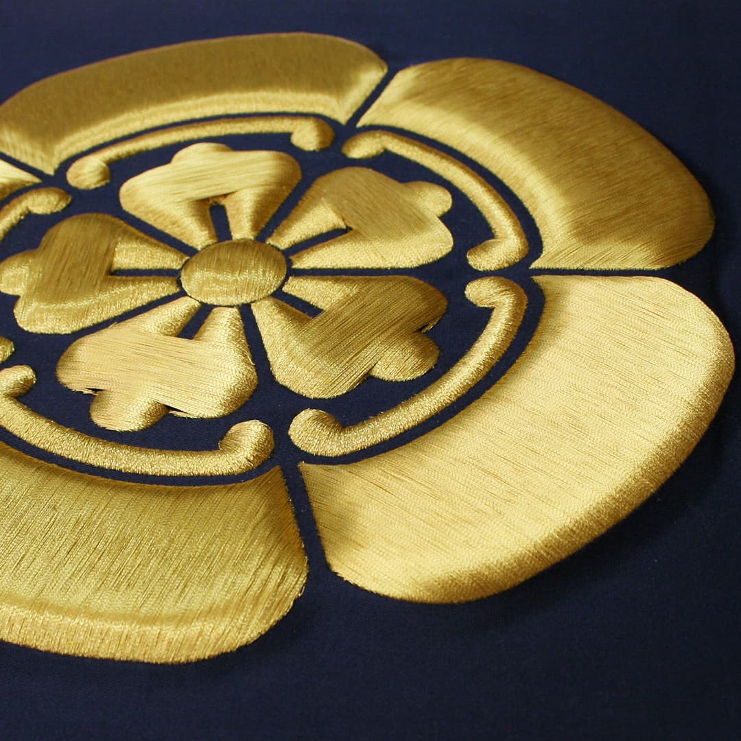 家紋刺繍額 -錦- │家紋刺繍額 着物刺繍のことなら「京都の刺繍
